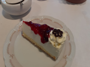 Rote Beeren Torte 2